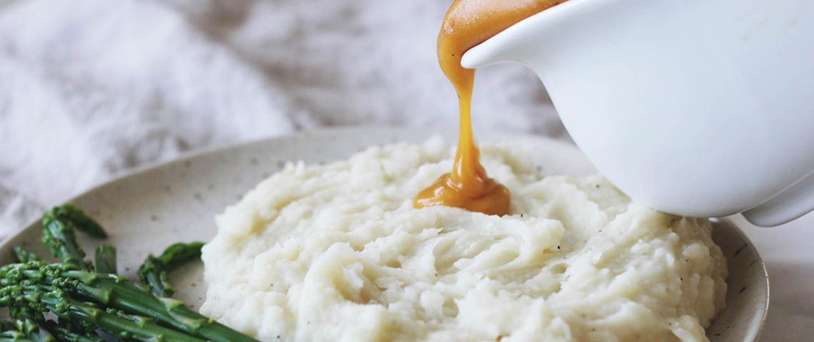This easy vegan gravy recipe will be loved by vegans and non-vegans alike! 